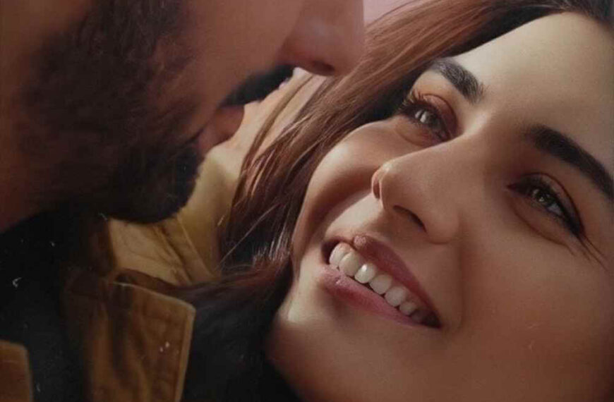 Best Romantic Poetry in Urdu Text - 160+ Love Romantic Shayari